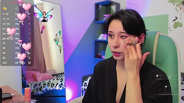 Snapshot of meomeee chatting on October 19, 11:55 am meomeee online show from October 19, 11:55 am