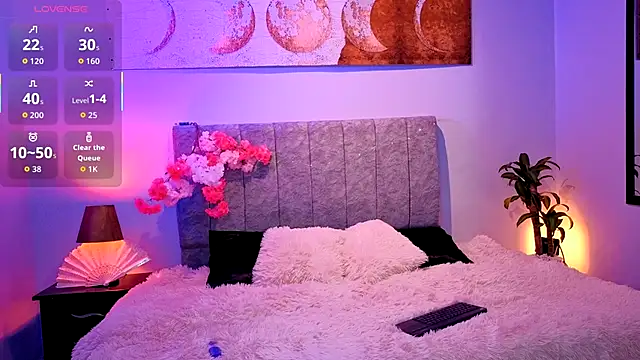 Snapshot of antonellastar24_ chatting on September 13, 7:46 pm antonellastar24 online show from September 13, 7:46 pm