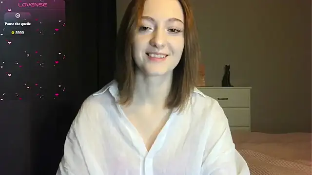 white liillyy online show from March 23, 9:08 pm