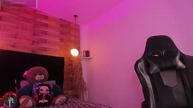 Emily brown04 online show from March 26, 12:00 pm