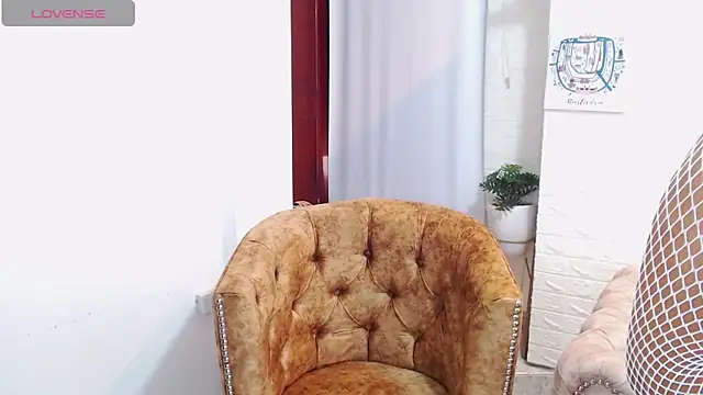 Snapshot of candyhot_tk chatting on October 10, 7:46 pm candyhot tk online show from October 10, 7:46 pm