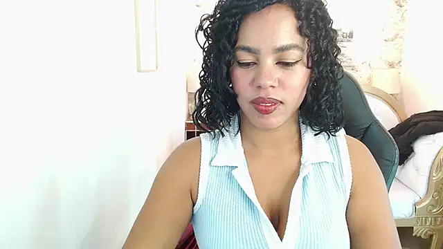 Snapshot of candyhot_tk chatting on October 28, 3:10 am candyhot tk online show from October 28, 3:10 am