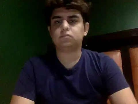 Snapshot of Thiagoforyou chatting on October 9, 5:05 am Thiagoforyou online show from October 9, 5:05 am