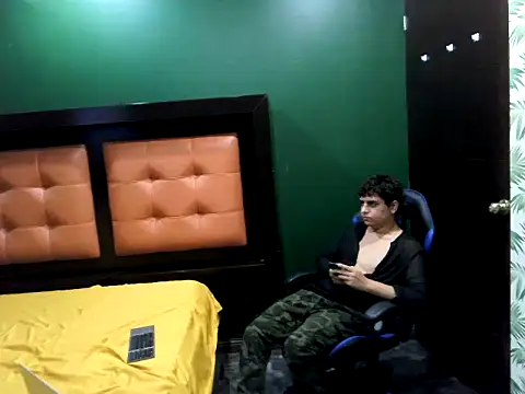 Snapshot of Thiagoforyou chatting on October 29, 12:24 am Thiagoforyou online show from October 29, 12:24 am