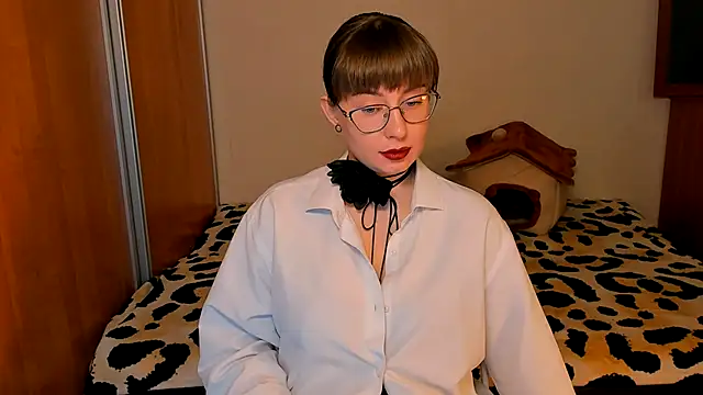 Snapshot of just_fucked777 chatting on November 16, 9:09 pm just fucked777 online show from November 16, 9:09 pm