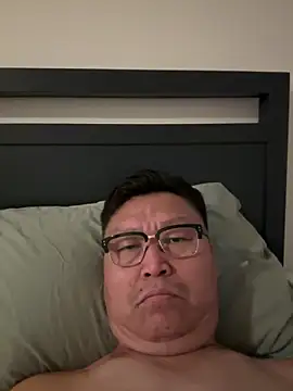 tashaninlife online show from April 8, 11:48 pm