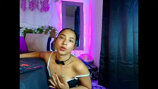 Natzury online show from November 13, 4:17 pm