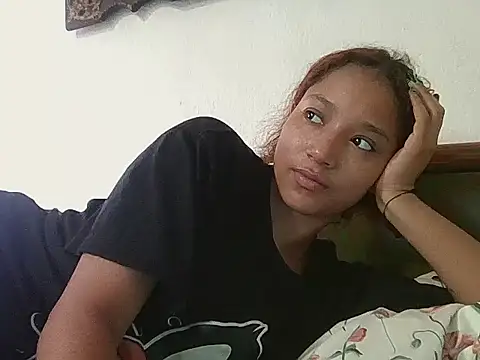 Natzury online show from November 22, 3:33 pm