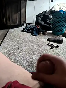 joesnuffy1228 online show from March 8, 7:23 am