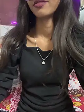 Desire Zoya online show from October 28, 8:00 pm