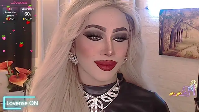 Snapshot of Your_valentina_goddess chatting on September 13, 11:15 pm Your valentina goddess online show from September 13, 11:15 pm