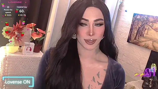 Snapshot of Your_valentina_goddess chatting on September 25, 11:41 pm Your valentina goddess online show from September 25, 11:41 pm