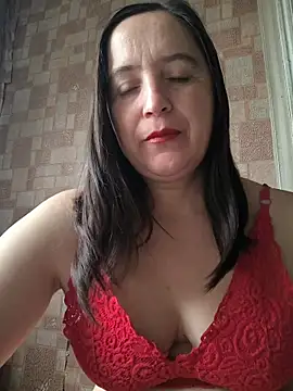 Snapshot of EvelinCutex chatting on November 7, 6:24 am EvelinCutex online show from November 7, 6:24 am