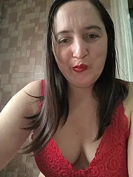 Snapshot of EvelinCutex chatting on November 24, 7:19 am EvelinCutex online show from November 24, 7:19 am