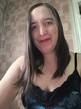 Snapshot of EvelinCutex chatting on December 4, 6:55 am EvelinCutex online show from December 4, 6:55 am