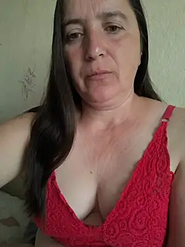 Snapshot of EvelinCutex chatting on June 30, 5:19 am EvelinCutex online show from June 30, 5:19 am