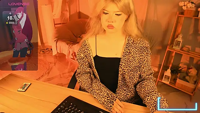 LilithNelson online show from September 11, 5:57 pm