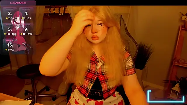 LilithNelson online show from November 10, 8:35 am