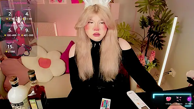 LilithNelson online show from December 3, 9:13 pm