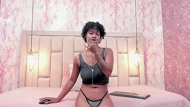 WILD FIREE  online show from November 14, 8:18 pm