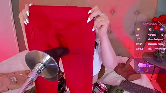 Karol Pagee online show from February 17, 3:36 am