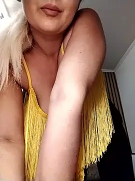 Mayaaaaaa  online show from December 2, 9:03 am