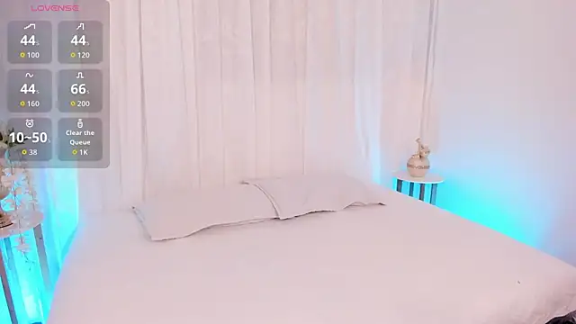 manyaa  online show from April 23, 7:49 pm