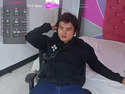 invincible200 online show from November 30, 2:43 pm