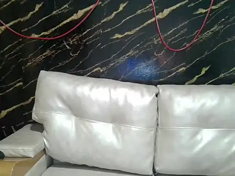 invincible200 online show from December 18, 2:23 pm