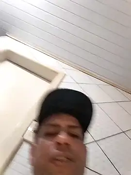 paulinhogostosinho online show from January 11, 4:50 am