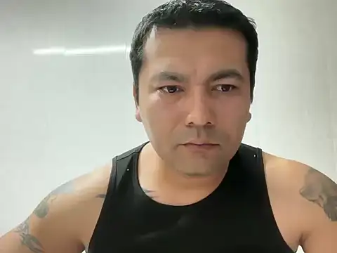 Snapshot of Prince6261 chatting on December 14, 6:12 pm Prince6261 online show from December 14, 6:12 pm