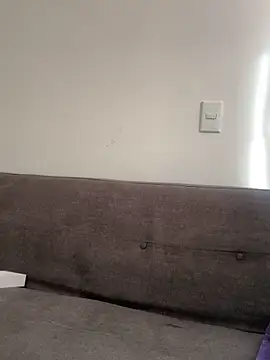 Snapshot of Kurtxxx22 chatting on November 17, 8:36 pm Kurtxxx22 online show from November 17, 8:36 pm