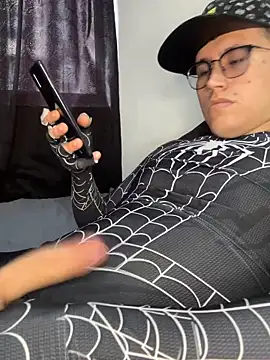 Kurtxxx22 online show from December 16, 8:14 pm