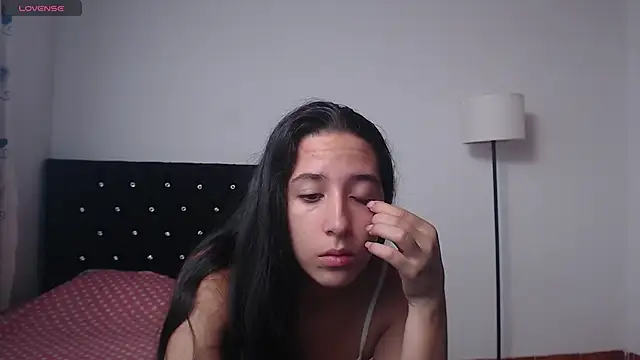 lilacream online show from September 25, 2:54 pm