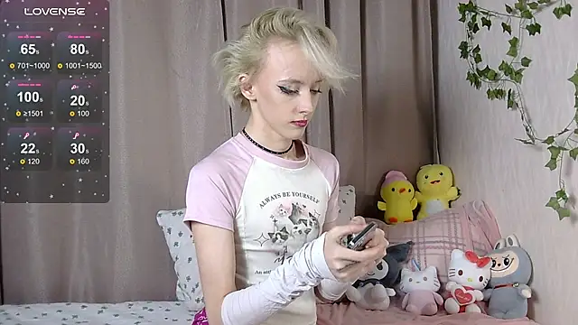 Snapshot of NextVibe_ chatting on October 22, 5:02 pm NextVibe online show from October 22, 5:02 pm