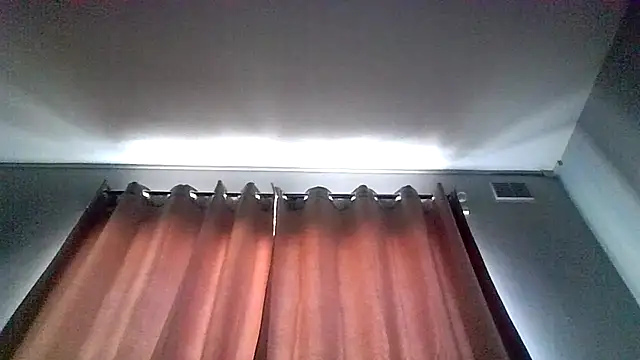 RUBY-ROSE-SWINGS online show from November 28, 11:24 am