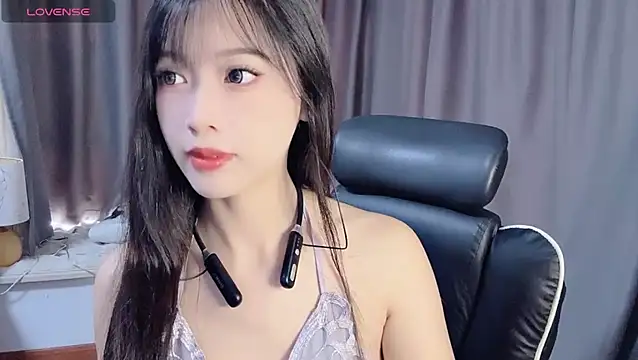 Snapshot of Cicicici-cc chatting on September 9, 2:11 am Cicicici-cc online show from September 9, 2:11 am