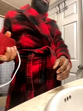 Snapshot of StandOnthatboy chatting on September 20, 11:00 am StandOnthatboy online show from September 20, 11:00 am