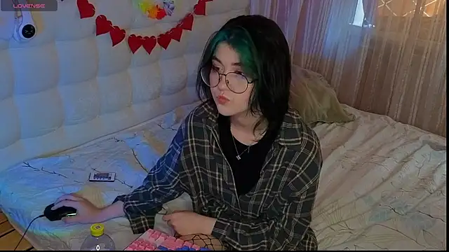 Miko Meow online show from September 26, 8:40 am