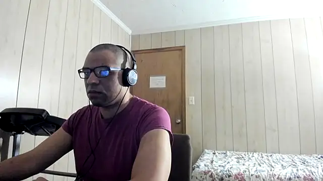 NaturalBeautyQueen online show from June 20, 5:16 pm