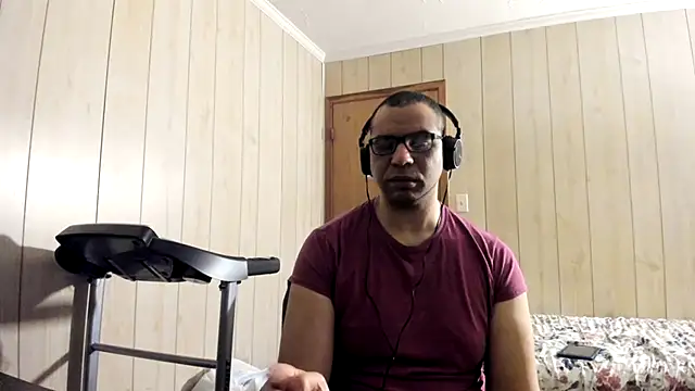 NaturalBeautyQueen online show from July 3, 1:06 pm