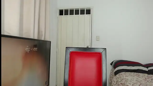 Snapshot of Alex_mojica chatting on September 13, 5:07 am Alex mojica online show from September 13, 5:07 am