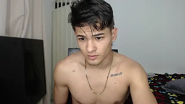 Snapshot of Alex_mojica chatting on September 20, 9:10 am Alex mojica online show from September 20, 9:10 am