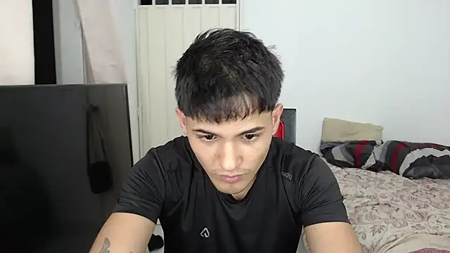 Snapshot of Alex_mojica chatting on October 21, 5:08 am Alex mojica online show from October 21, 5:08 am