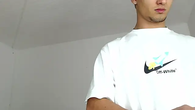 Alex mojica online show from December 23, 6:11 am