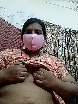 Snapshot of nila-aktar chatting on September 13, 5:24 pm nila-aktar online show from September 13, 5:24 pm