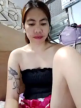 Deliciousgirl14 online show from November 22, 3:33 pm