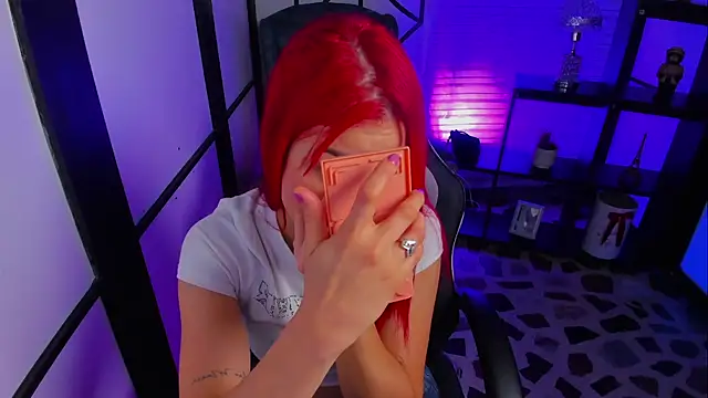 NahomiRichards  online show from September 16, 4:35 am