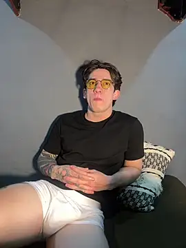 AteneoJr online show from March 27, 1:11 am