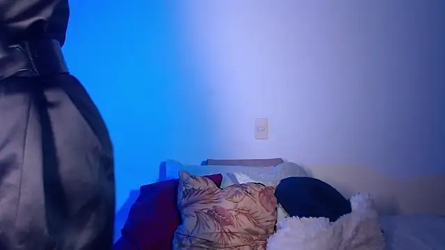 Theevae online show from April 29, 2:59 am